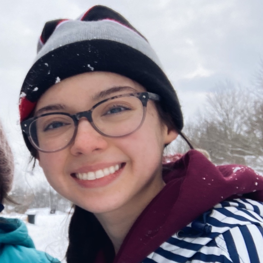 Meet your Posher, Ellie